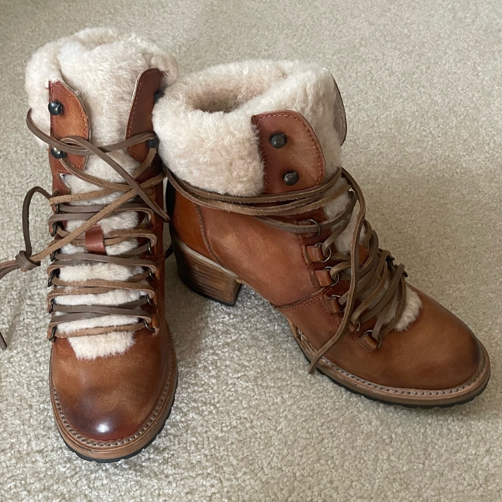 Freebird Norway Size 9 NEW, NEVER WORN